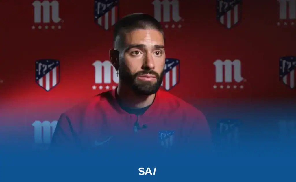 Yannick Carrasco, Belgian winger represented by Gol International, in an interview in Atlético Madrid colours.